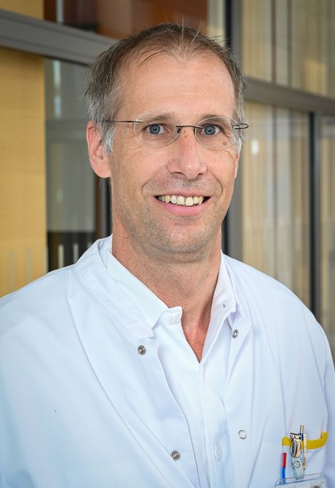 Prim. Dr. Christof Pirkl, Leiter der Abteilung Orthopädie und Traumatologie am Klinikum Freistadt