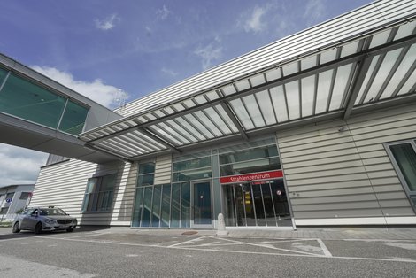 Strahlenzentrum von außen