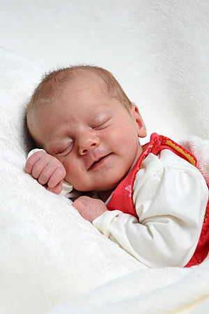 Neugeborenes Baby