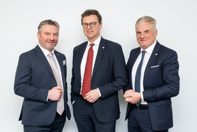 Geschäftsführer der OÖG: Dr. Harald Schöffl, Mag. Dr. Franz Harnoncourt und Mag. Karl Lehner, MBA