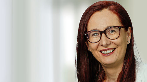 Portraitbild Hametner Karin