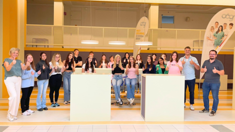  Die Pflegestarter*innen sowie das Schulteam in Steyr freuen sich auf das spannende erste Ausbildungsjahr