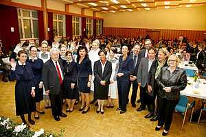 Gruppenfoto anlässlich der Feierlichkeiten