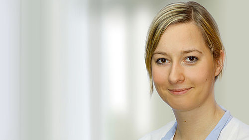 Portraitbild Ecker Katrin