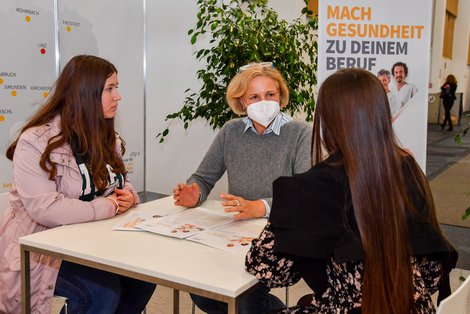 BesucherInnen werden informiert