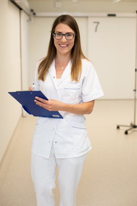 DGKPin Daniela Rappold, BScN ist als ERAS Nurse im Salzkammergut Klinikum Vöcklabruck österreichweit die einzige Fachpflegeperson, die in dieser Funktion tätig ist.