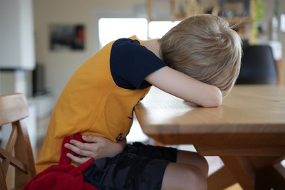 Bauchweh bei Kindern kann viele Ursachen haben
