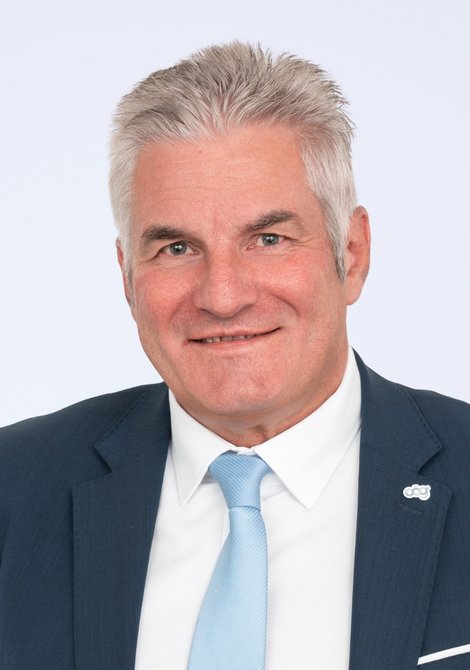 Portraitbild Mag. Karl Lehner, MBA