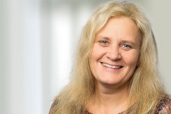 Portraitbild Bauer Bernadette