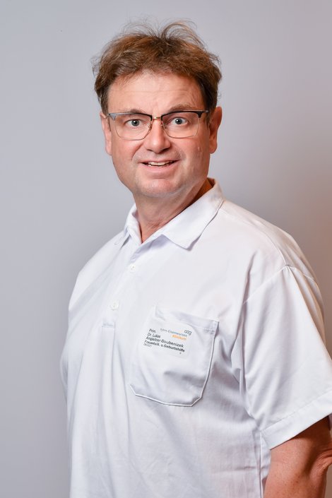 Prim. Dr. Lukas Angleitner-Boubenizek, Leiter der Abteilung Gynäkologie und Geburtshilfe am Pyhrn-Eisenwurzen Klinikum Steyr 