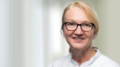 Portraitbild Cornelia Kronberger