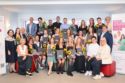 Gruppenfoto der AbsolventInnen
