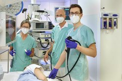 Schulung im Endoskopiezentrum. Endoskopiezentrum Klinikum Steyr. Interdisziplinäres Team der Endoskopie.