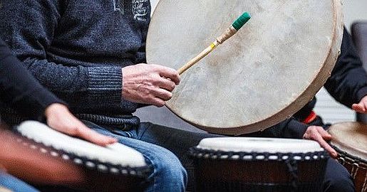 Musiktherapie mit Trommeln