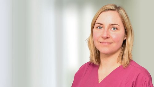 Anna Stadler, Hebamme