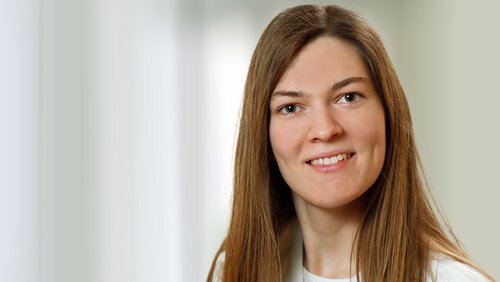 Portraitbild Christiane Hofer