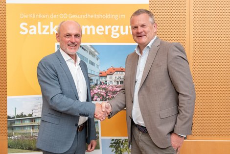 Handshake zwischen Tilman Königswieser und Johannes Berger