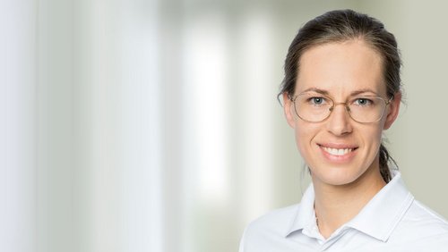 Portraitfoto Karin Kronberger