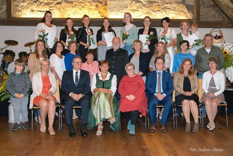 Abschlussfeier Fach-Sozialbetreuung mit Schwerpunkt Altenarbeit