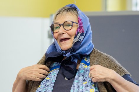 Hildegard Nachum verkleidet