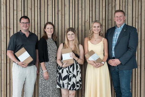 Gruppenfoto AufsteigerInnen-Fest