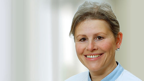 Portraitbild Kronegger Marianne