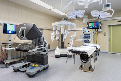 OP-Saal mit OP-Roboter