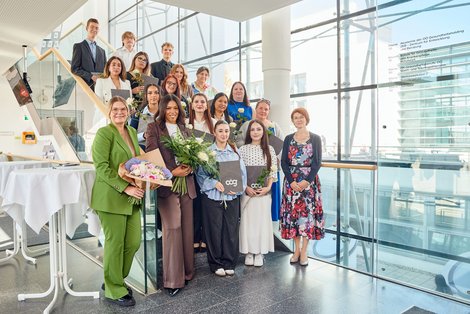 Gruppenfoto AbsolventInnen