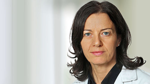 Portraitbild Holzmann-Weissengruber Bernadette