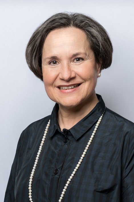Portraitfoto von Maria Ragl, MSc, Direktorin der GuKPs in Kirchdorf