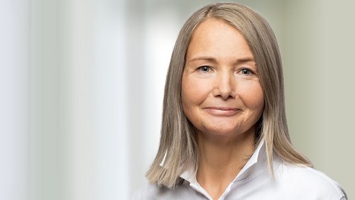 Portraitbild Karin Scharinger