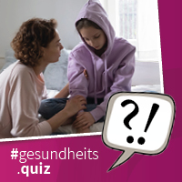 Eine Mutter mit ihrer Tochter, Tochter sieht traurig nach unten, unten steht #gesundheitsquiz